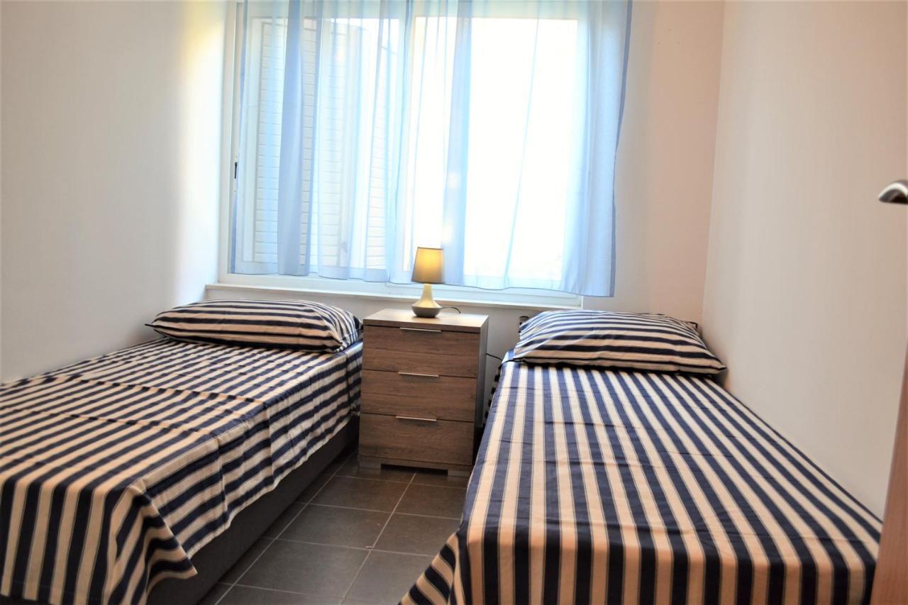 Apartment Daniela ซรีมา ภายนอก รูปภาพ